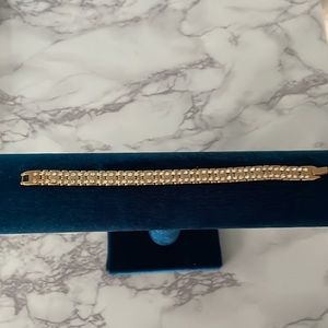 14K gold-plated bracelet with clear crystals